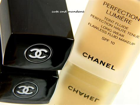 chanel perfection lumiere b20|Chanel Perfection Lumiere (B20) review and swatches .